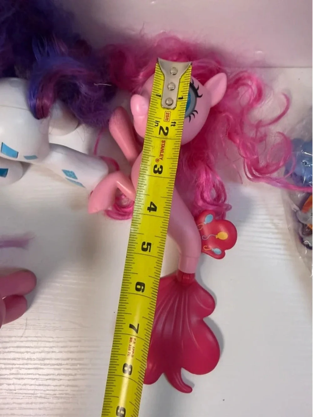 Hasbro My Little Pony Lot – Rarity Light-Up Figure, Pinkie Pie Mermaid & G3 Pony